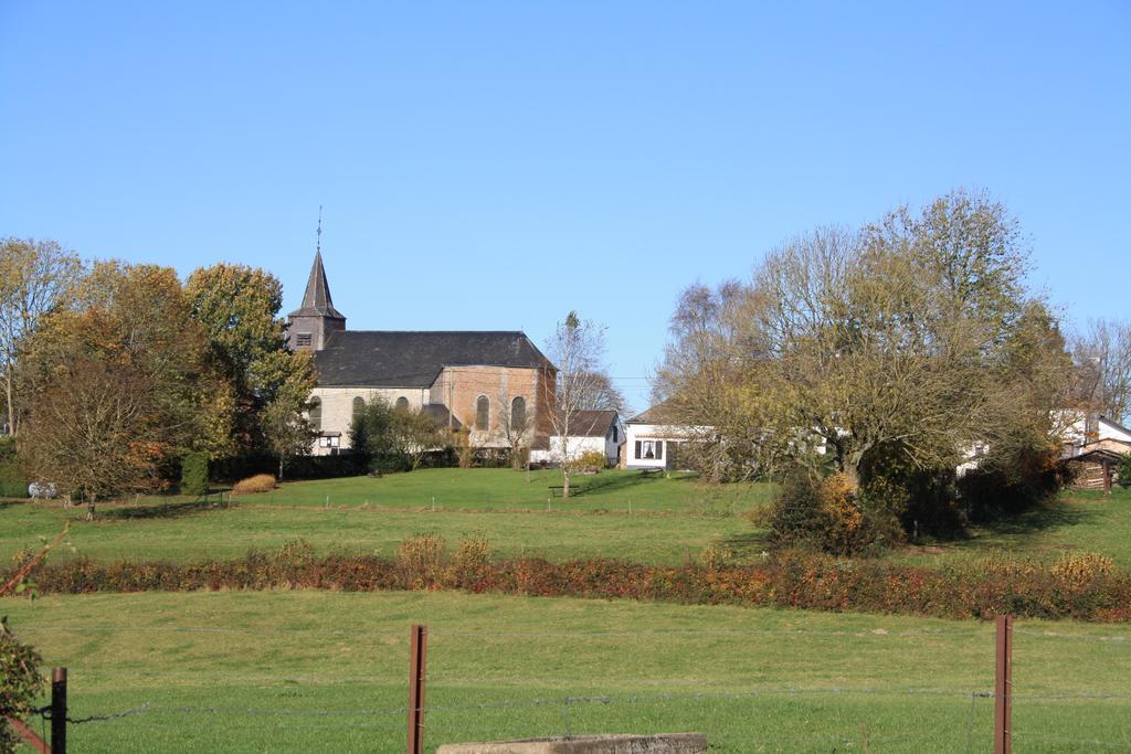 A l´Ombre Du Clocher Montbliart Extérieur photo